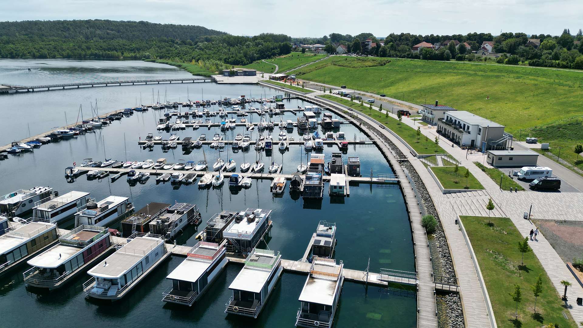 images/hafen/slider-startseite/DJI_0111_b1920h1080q60.jpg#joomlaImage://local-images/hafen/slider-startseite/DJI_0111_b1920h1080q60.jpg?width=1920&height=1080